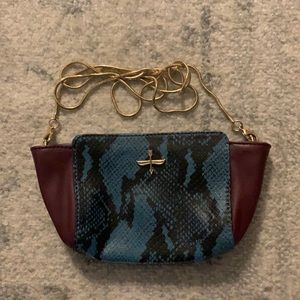 Pour La Victorie Blue and purple cow leather purse